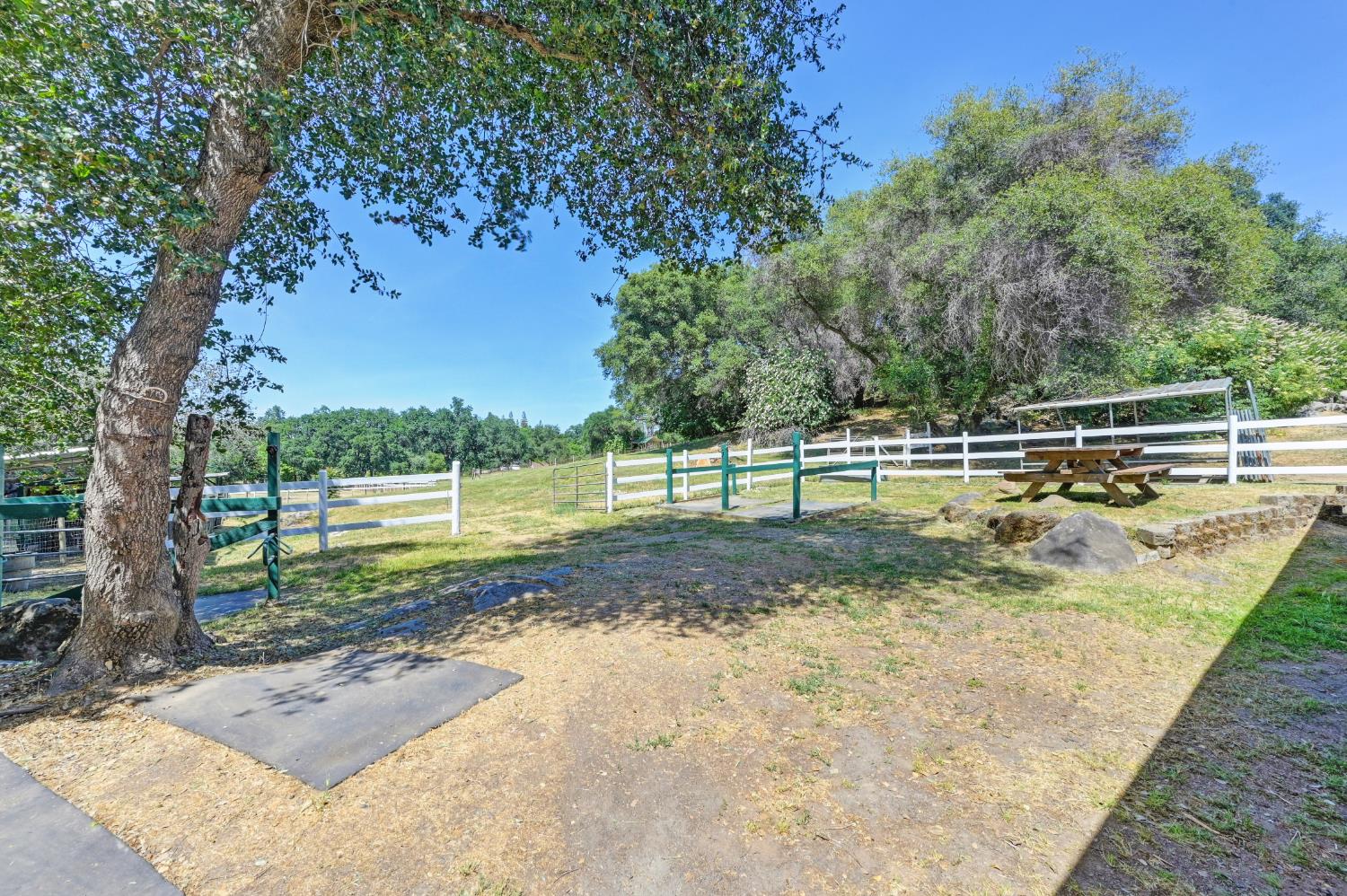 Detail Gallery Image 61 of 97 For 4141 Prospector Rd, Loomis,  CA 95650 - 4 Beds | 2 Baths