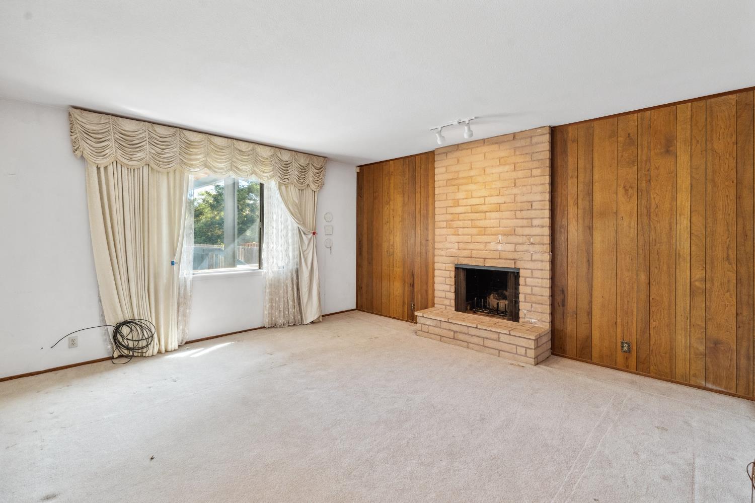 Detail Gallery Image 35 of 91 For 8518 Rolling Green Way, Fair Oaks,  CA 95628 - 4 Beds | 2/2 Baths