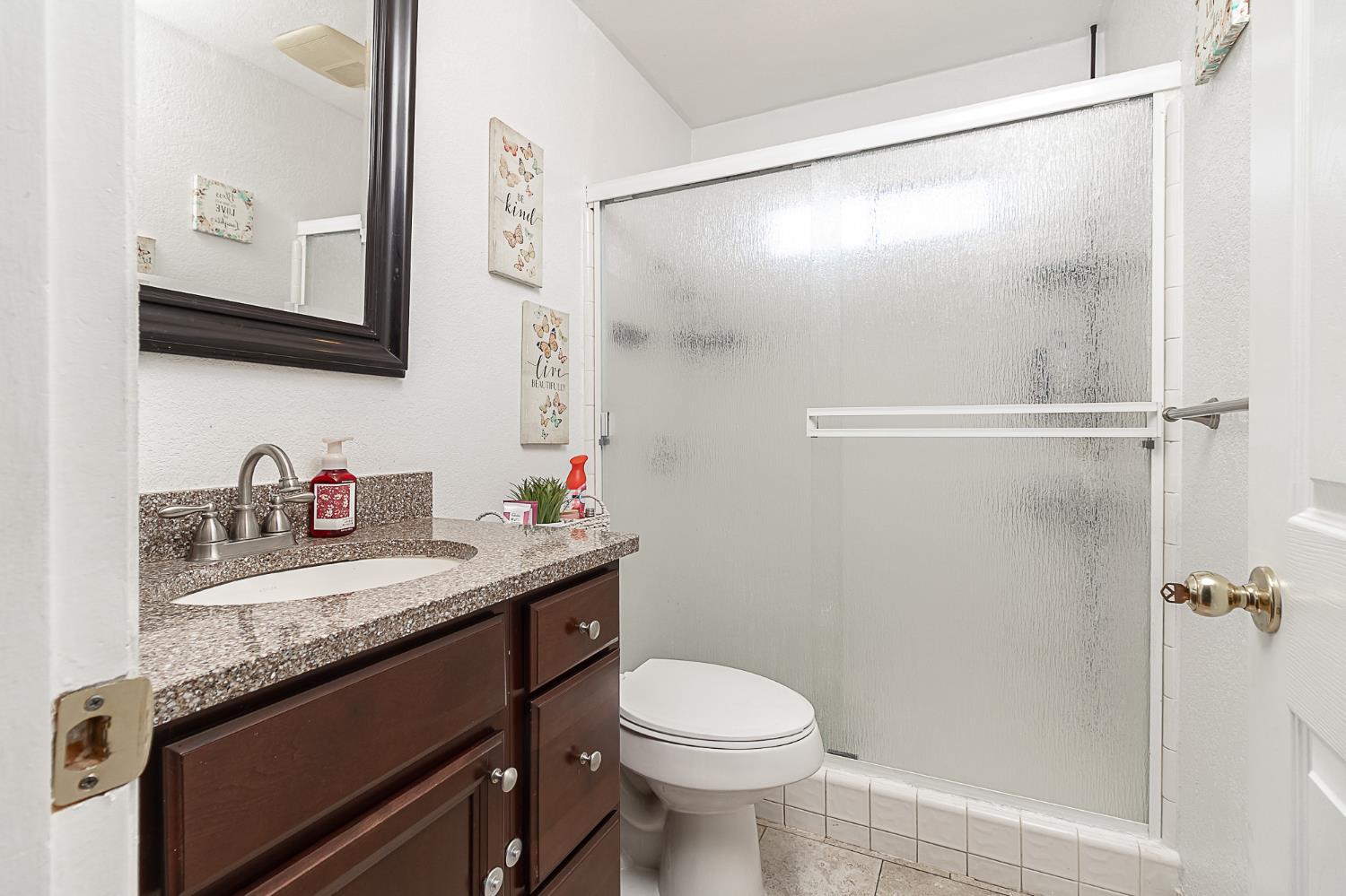 Detail Gallery Image 20 of 25 For 1705 Chapala Way, Modesto,  CA 95355 - 3 Beds | 2 Baths