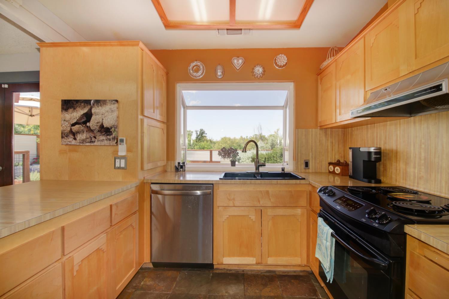 Detail Gallery Image 23 of 52 For 135 Luz Pl, Davis,  CA 95616 - 2 Beds | 2 Baths
