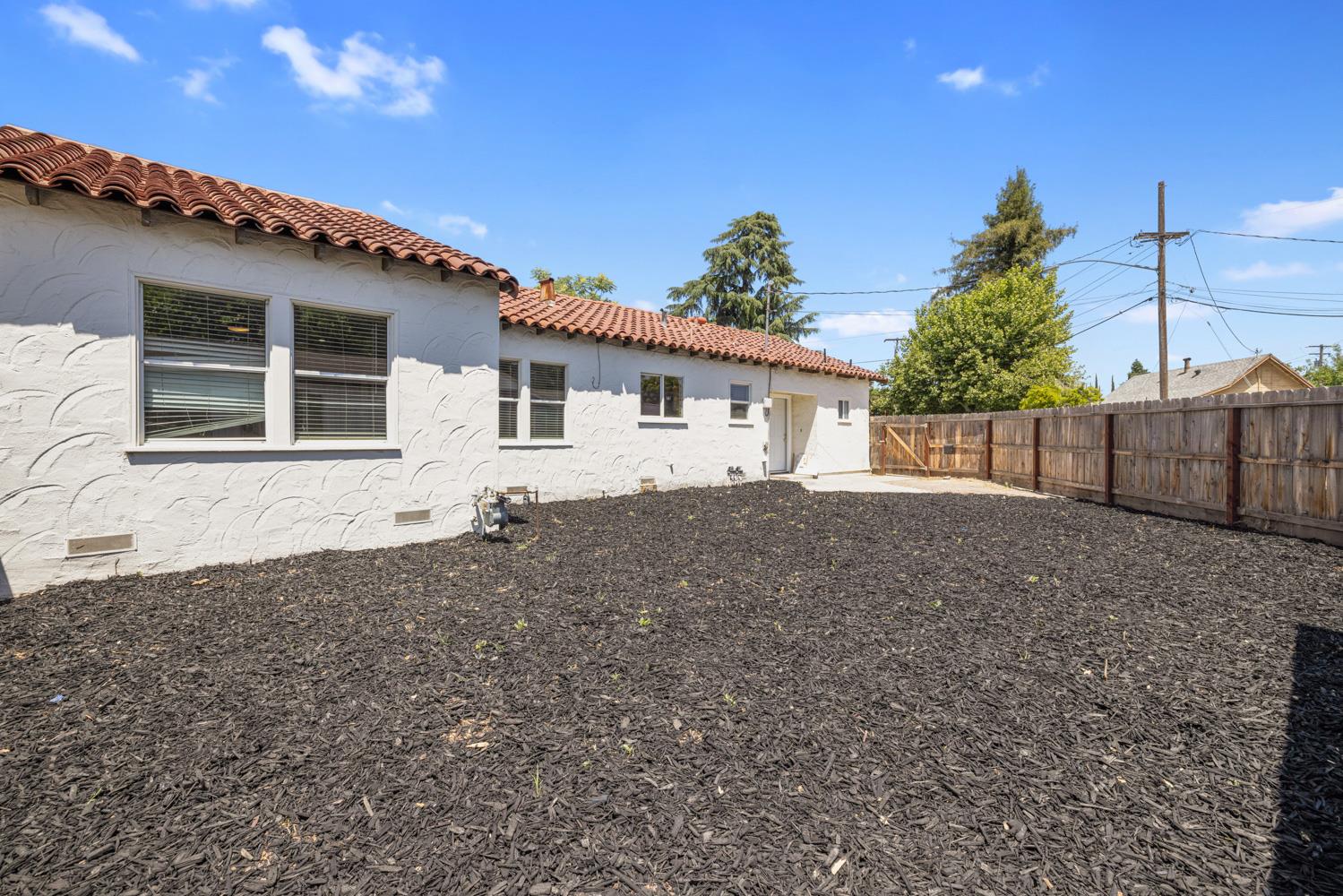Detail Gallery Image 40 of 42 For 501 N Thor St, Turlock,  CA 95380 - 5 Beds | 2 Baths