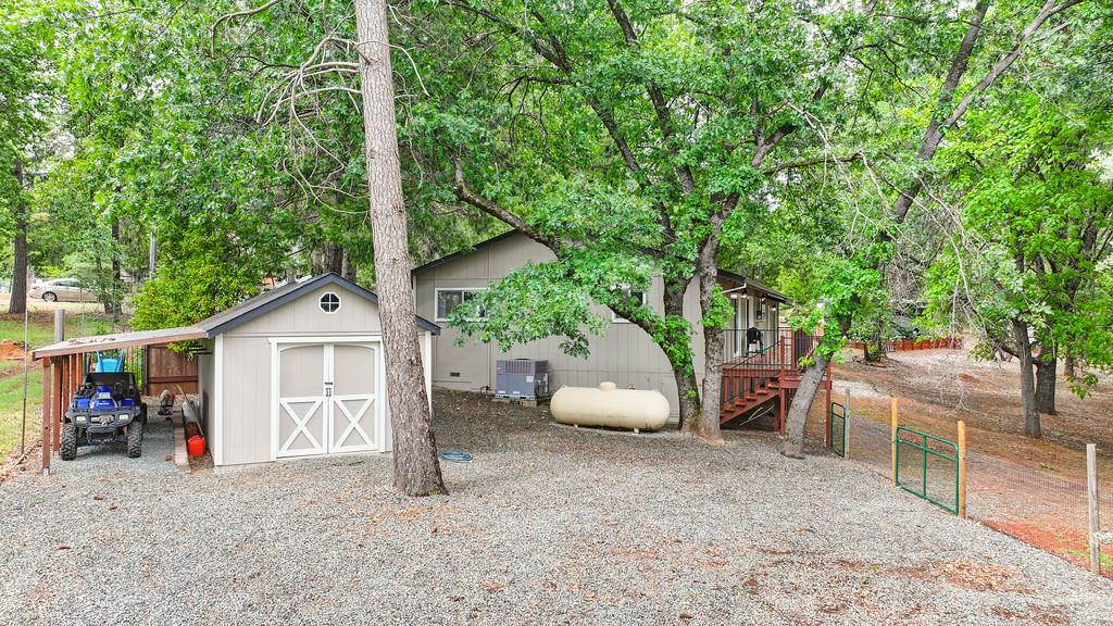 Detail Gallery Image 24 of 90 For 25375 Pineview Dr, Colfax,  CA 95713 - 3 Beds | 2 Baths