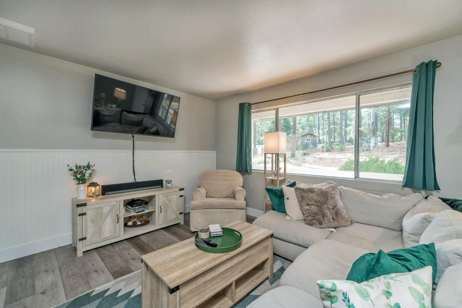 Detail Gallery Image 31 of 34 For 5781 Sly Park Rd, Pollock Pines,  CA 95726 - 2 Beds | 2 Baths