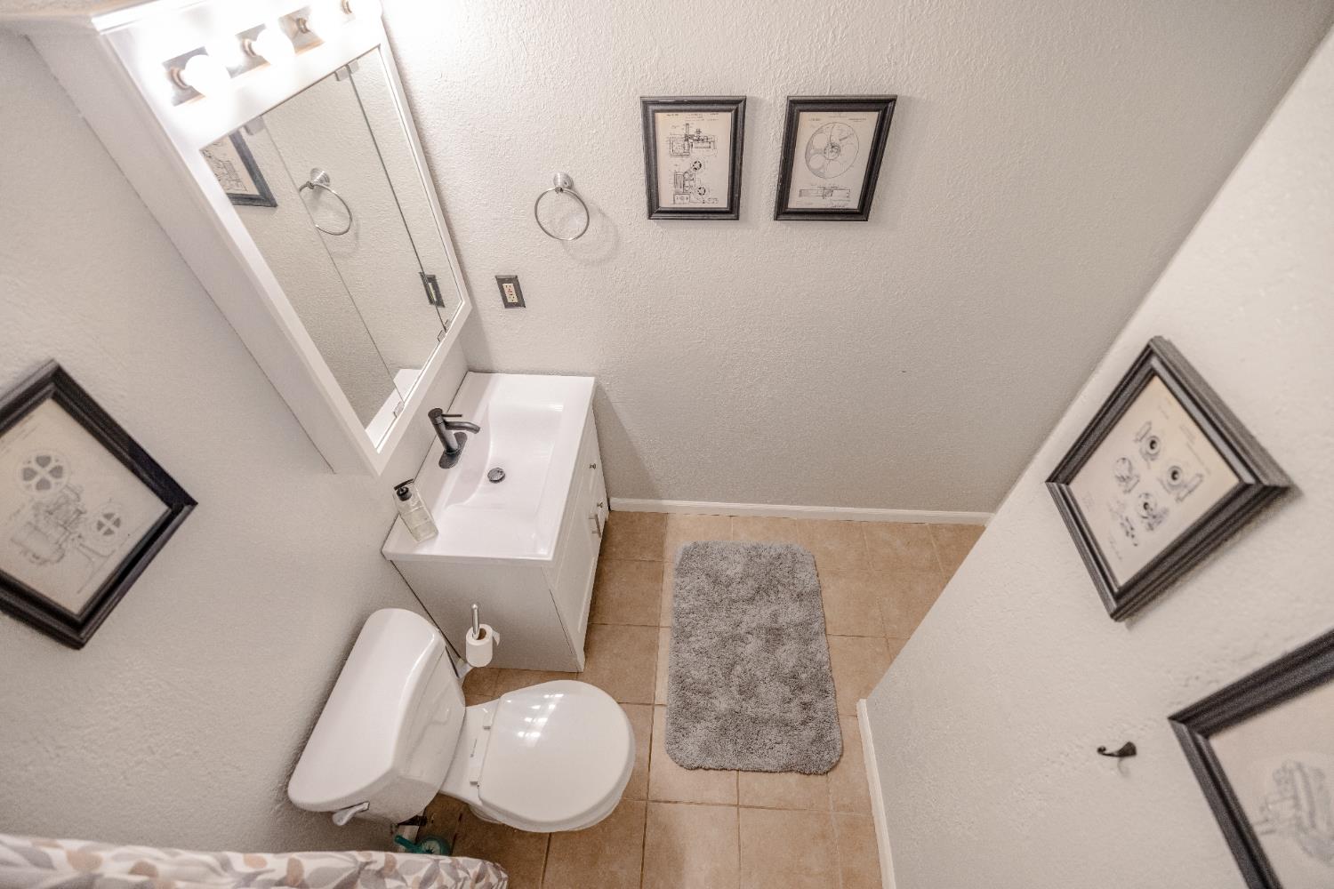 Detail Gallery Image 28 of 64 For 10468 Neiretto Ct, Rancho Cordova,  CA 95670 - 3 Beds | 2 Baths