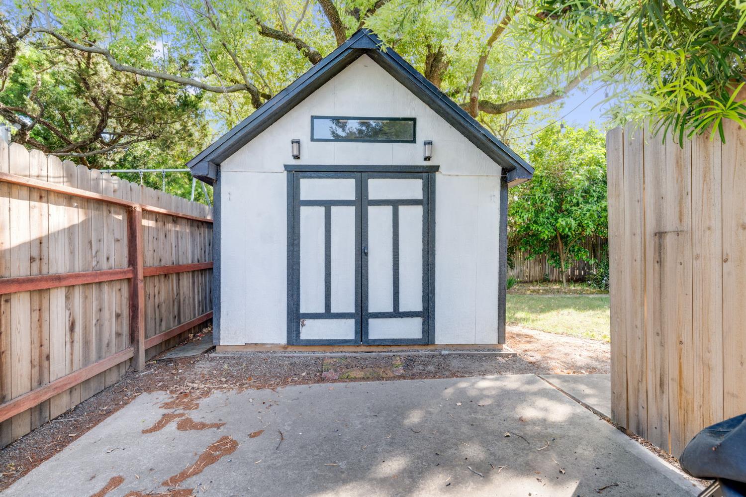 Detail Gallery Image 38 of 43 For 4138 Yacht Harbor Dr, Stockton,  CA 95204 - 3 Beds | 2 Baths