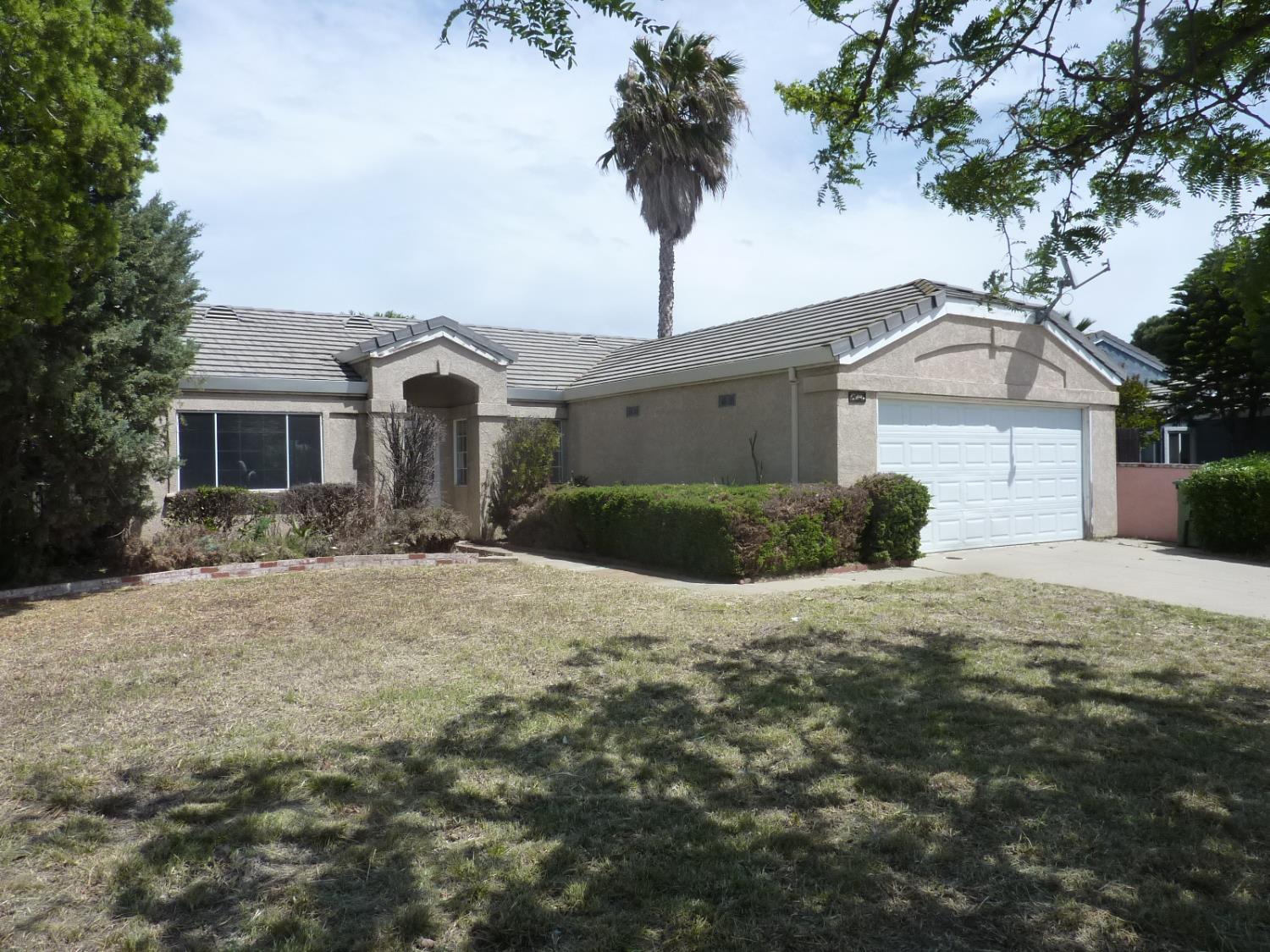 Detail Gallery Image 3 of 18 For 1615 Lavelle Smith Dr, Tracy,  CA 95376 - 3 Beds | 2 Baths