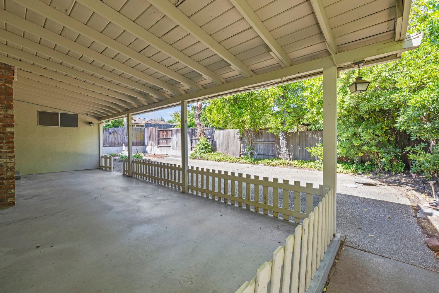 Detail Gallery Image 28 of 34 For 6010 Holstein Way, Sacramento,  CA 95822 - 3 Beds | 2/1 Baths