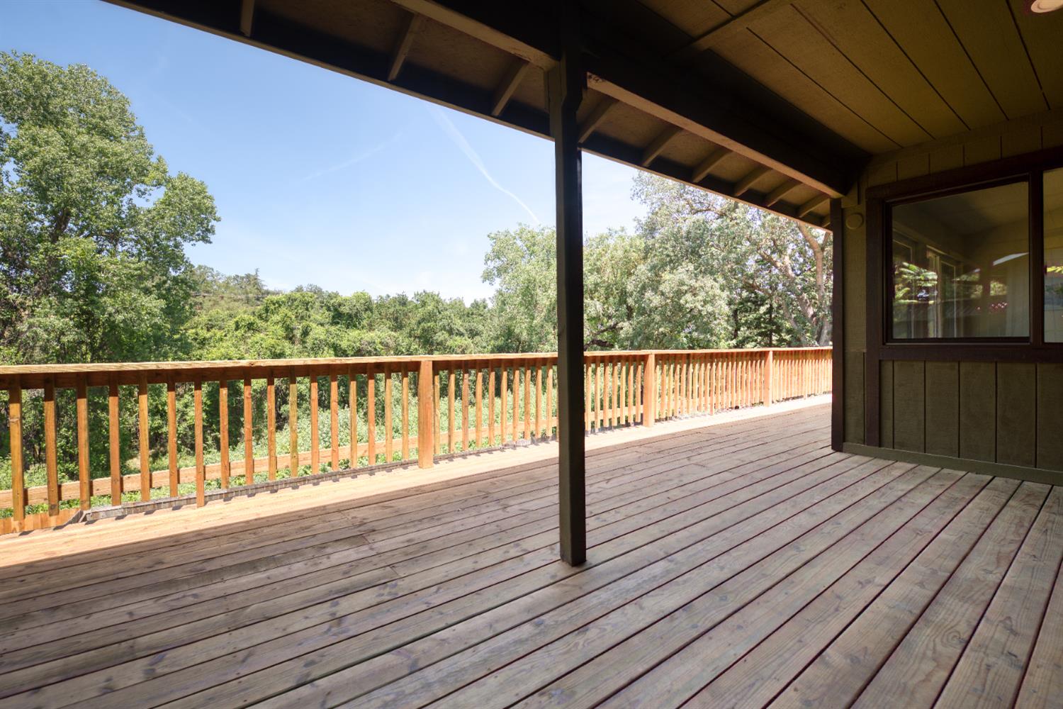 Detail Gallery Image 33 of 36 For 892 River Bluff Dr, Oakdale,  CA 95361 - 3 Beds | 2 Baths