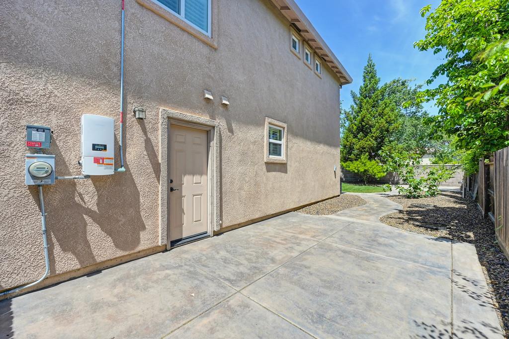 Detail Gallery Image 68 of 78 For 10317 Hite Cir, Elk Grove,  CA 95757 - 5 Beds | 3 Baths