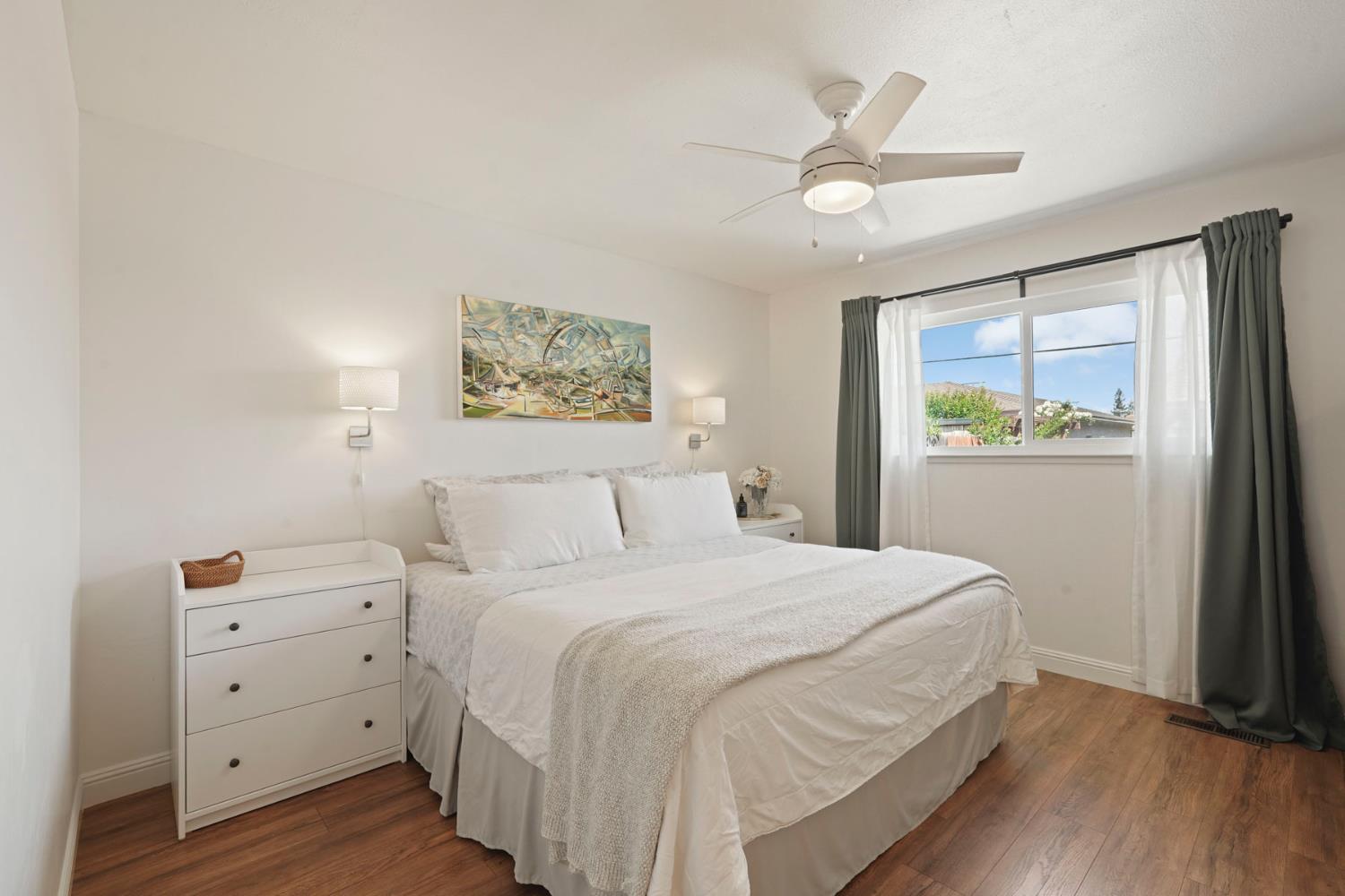 Detail Gallery Image 21 of 35 For 725 Maplewood Dr, Lodi,  CA 95242 - 3 Beds | 2 Baths