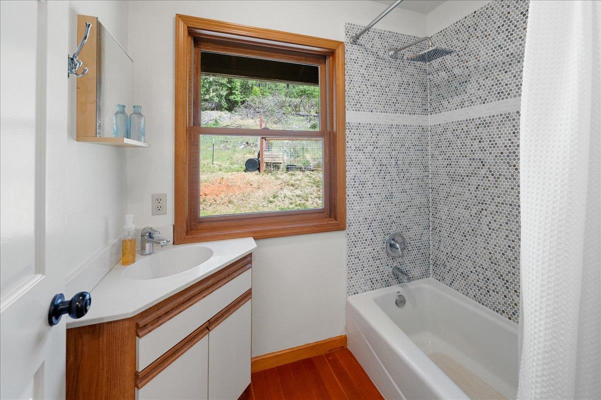 Detail Gallery Image 27 of 63 For 21925 Sandstone Way, Foresthill,  CA 95631 - 3 Beds | 3 Baths
