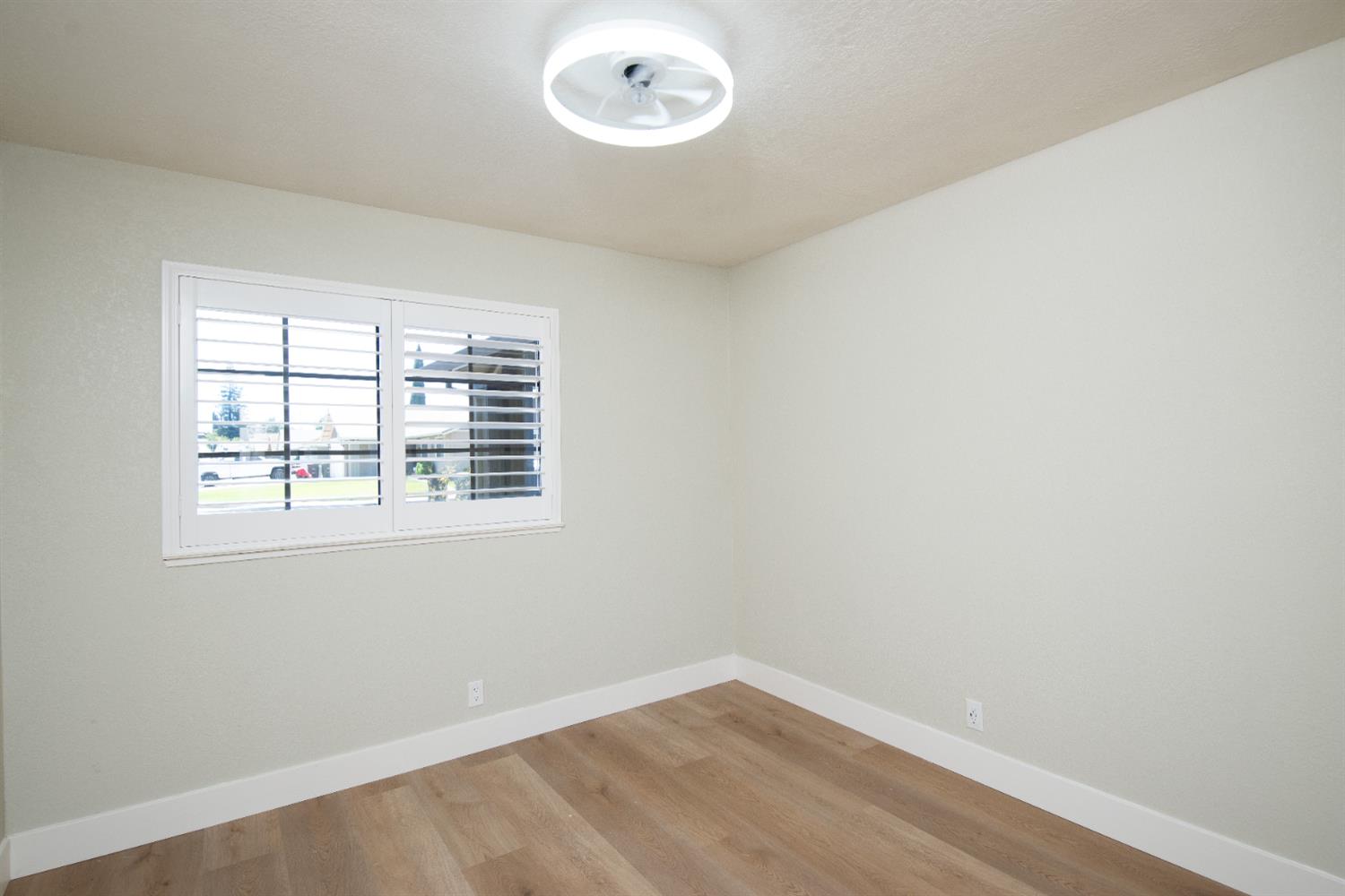 Detail Gallery Image 26 of 36 For 892 River Bluff Dr, Oakdale,  CA 95361 - 3 Beds | 2 Baths