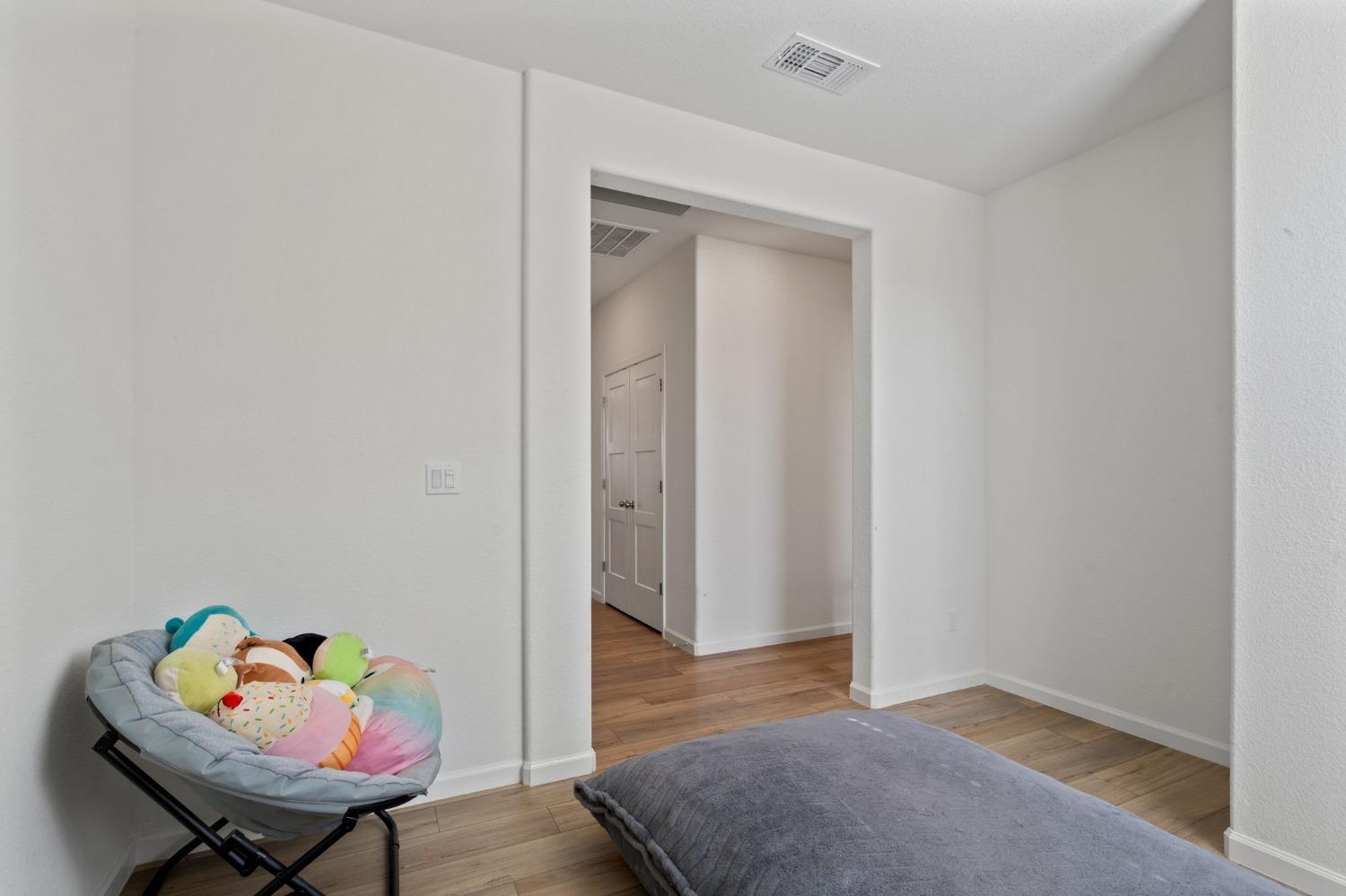 Detail Gallery Image 17 of 26 For 1822 Chelsea Ct, Plumas Lake,  CA 95961 - 3 Beds | 2 Baths