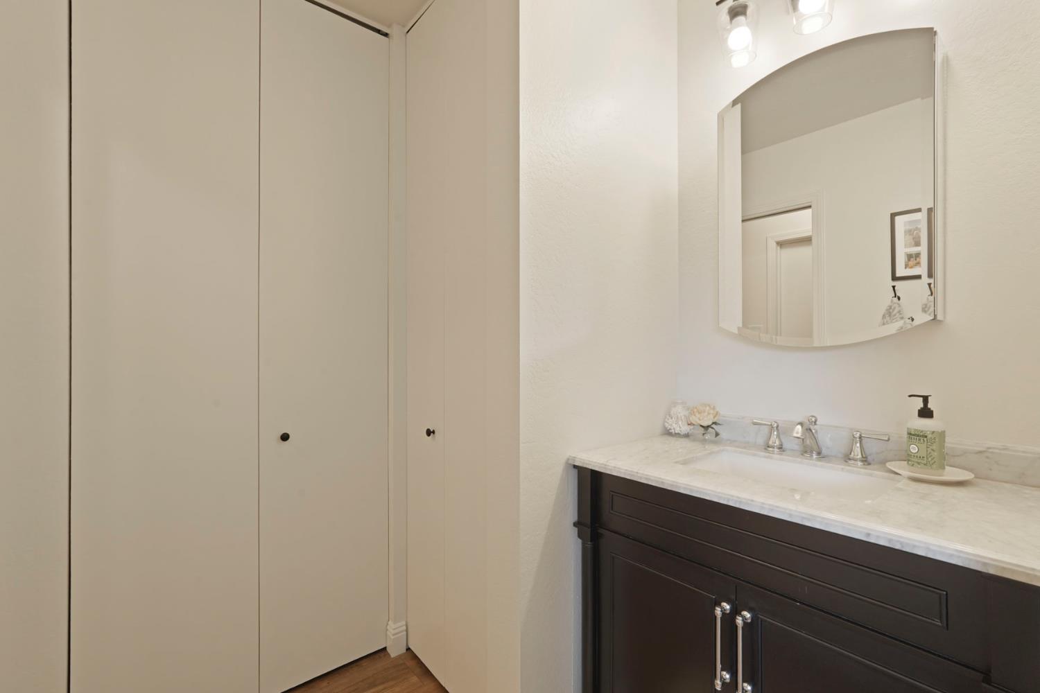 Detail Gallery Image 22 of 35 For 725 Maplewood Dr, Lodi,  CA 95242 - 3 Beds | 2 Baths