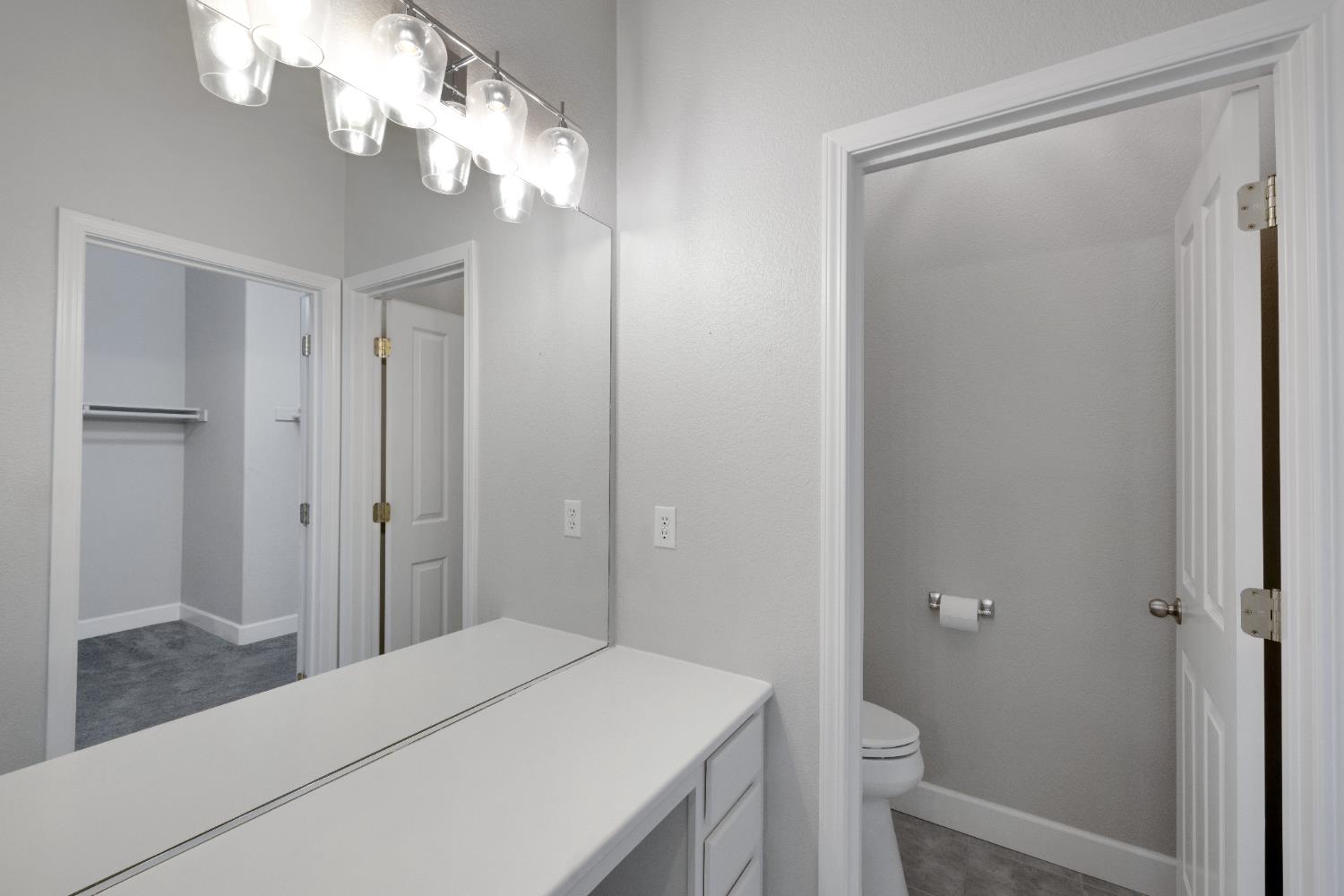 Detail Gallery Image 34 of 62 For 3981 Monteverde Dr, Lincoln,  CA 95648 - 4 Beds | 2/2 Baths