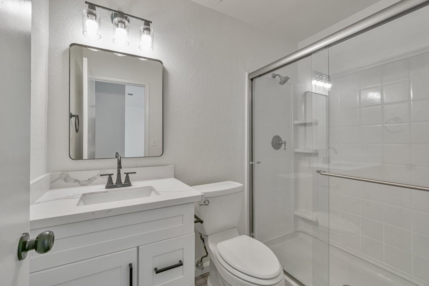 Detail Gallery Image 30 of 52 For 4046 S Royal Links Cir, Antioch,  CA 94509 - 4 Beds | 2 Baths