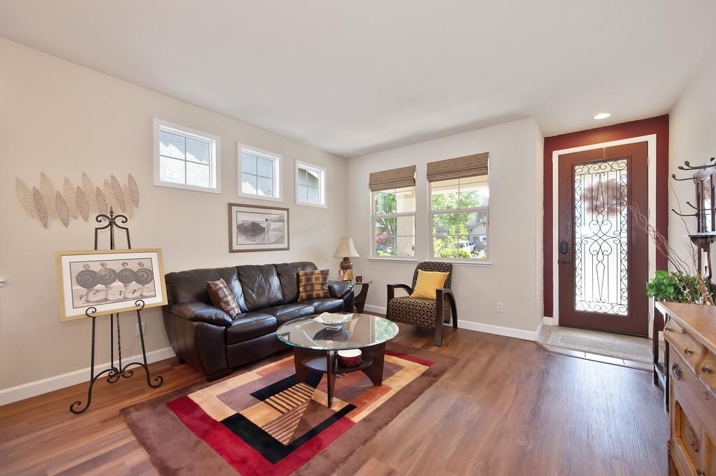 Detail Gallery Image 12 of 41 For 2874 Gray Fox Way, Lincoln,  CA 95648 - 3 Beds | 2 Baths