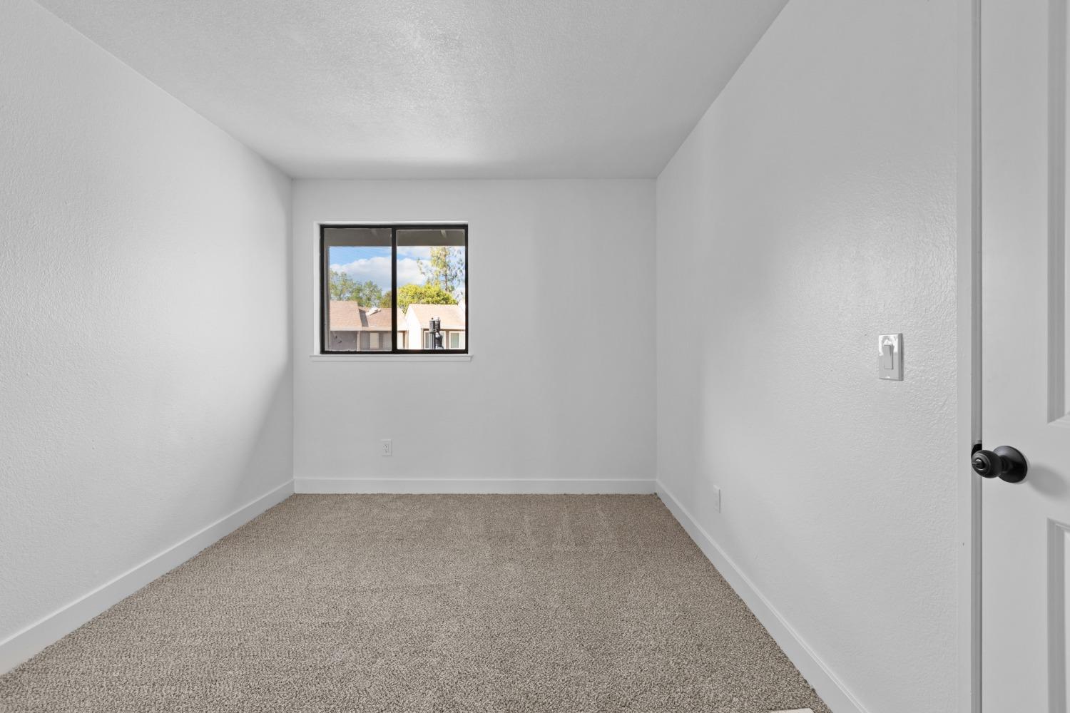 Detail Gallery Image 19 of 38 For 2662 Mandeville Way, West Sacramento,  CA 95691 - 2 Beds | 1/1 Baths