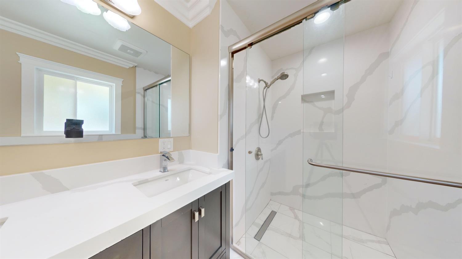 Detail Gallery Image 26 of 146 For 6237 Yosemite Blvd, Modesto,  CA 95357 - 3 Beds | 2 Baths
