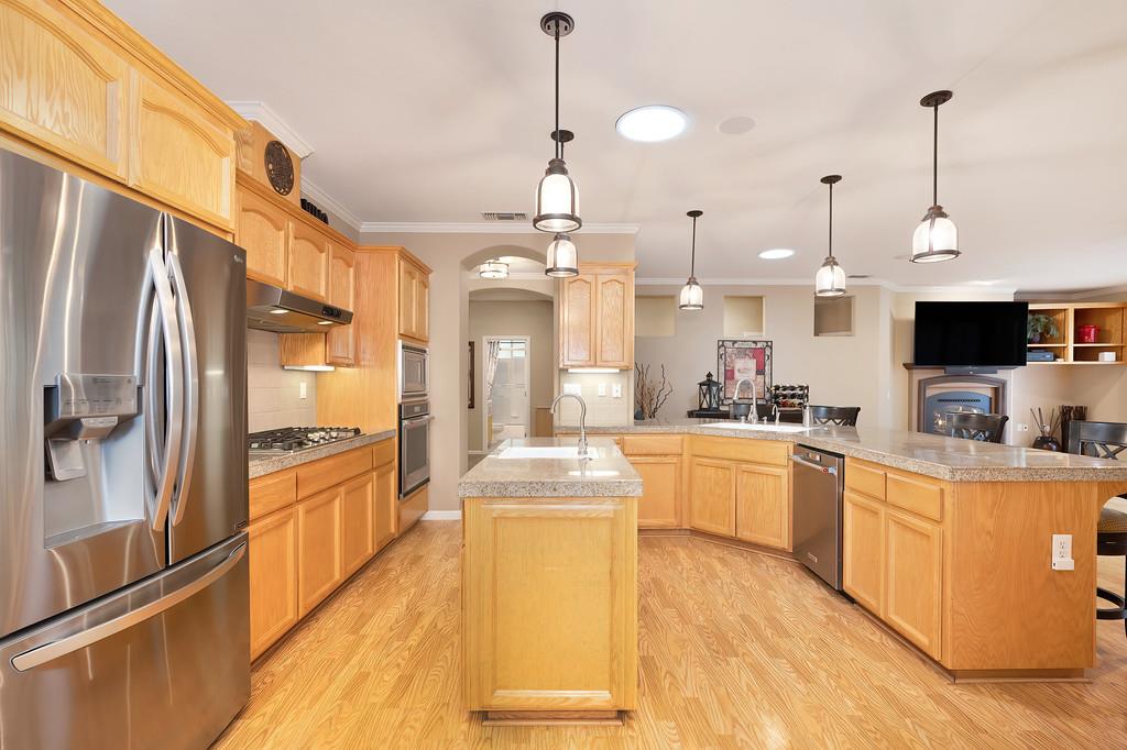 Detail Gallery Image 10 of 62 For 24643 Camelia Way, Auburn,  CA 95602 - 4 Beds | 2 Baths
