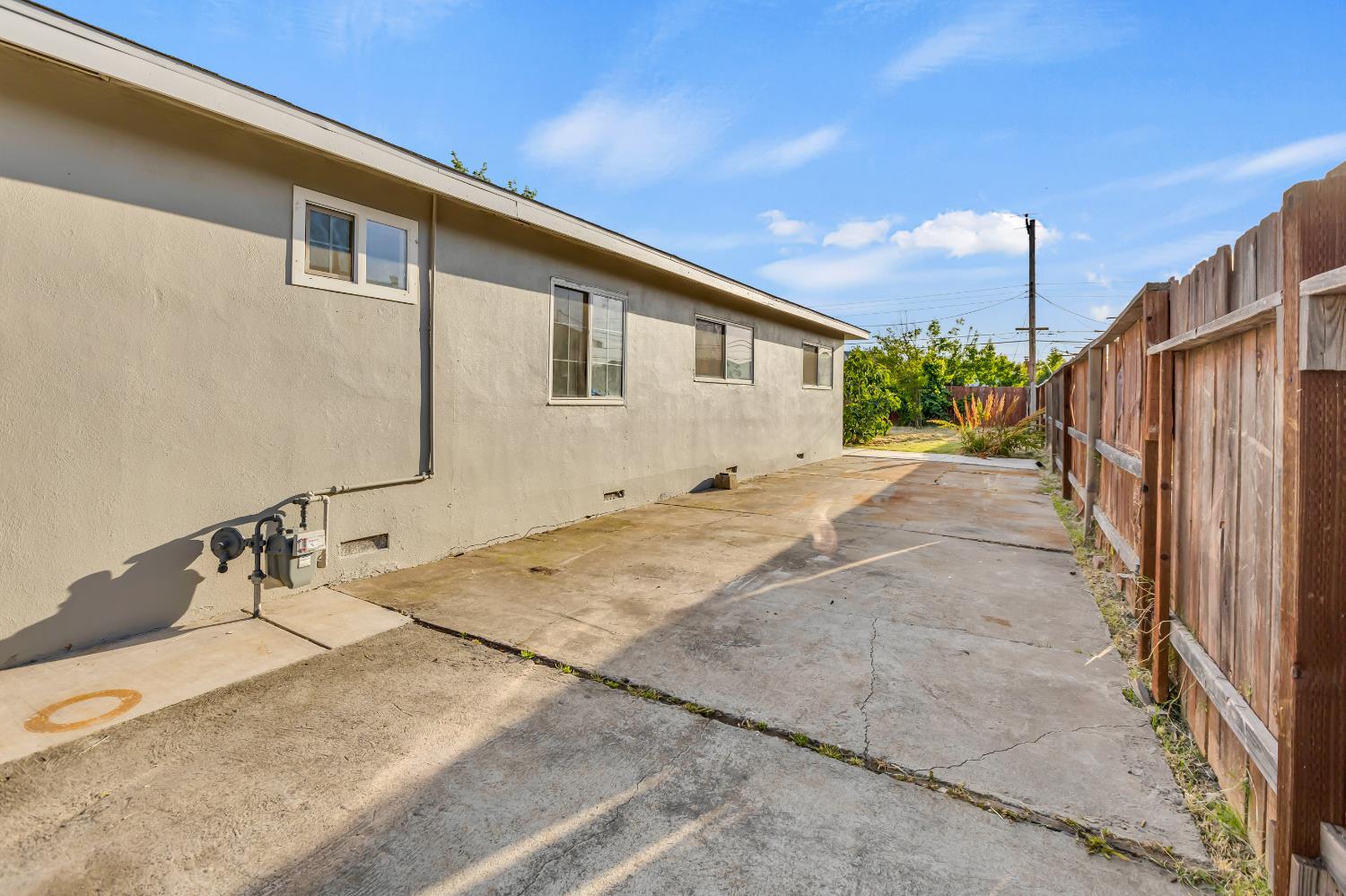 Detail Gallery Image 31 of 42 For 7682 Detroit Blvd, Sacramento,  CA 95832 - 4 Beds | 2 Baths