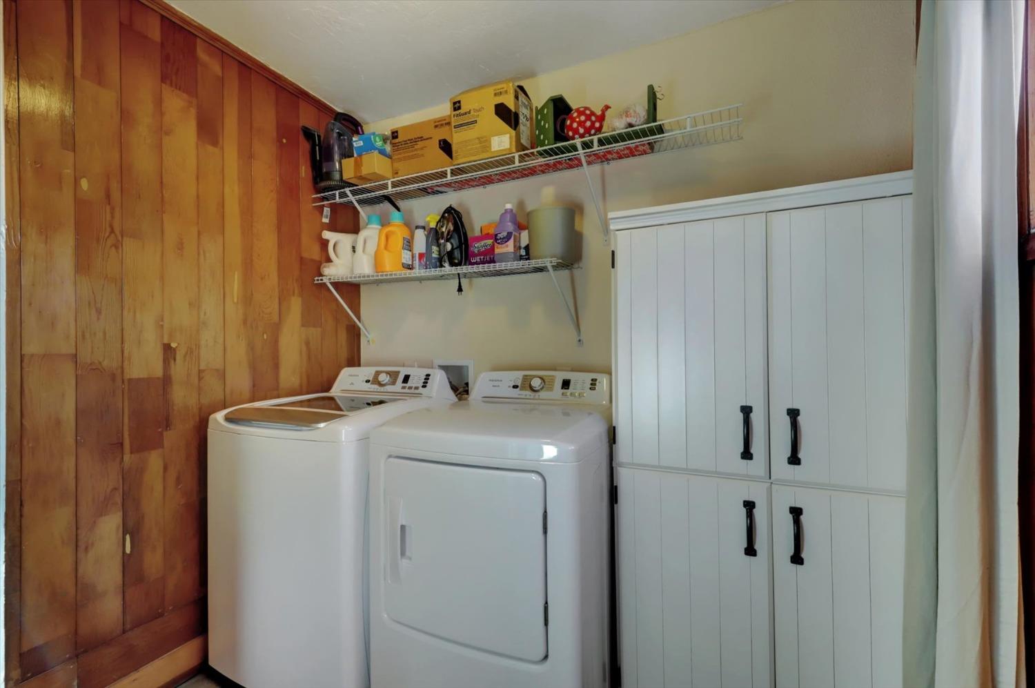 Detail Gallery Image 27 of 61 For 230 June Dr, Grass Valley,  CA 95945 - 2 Beds | 2 Baths