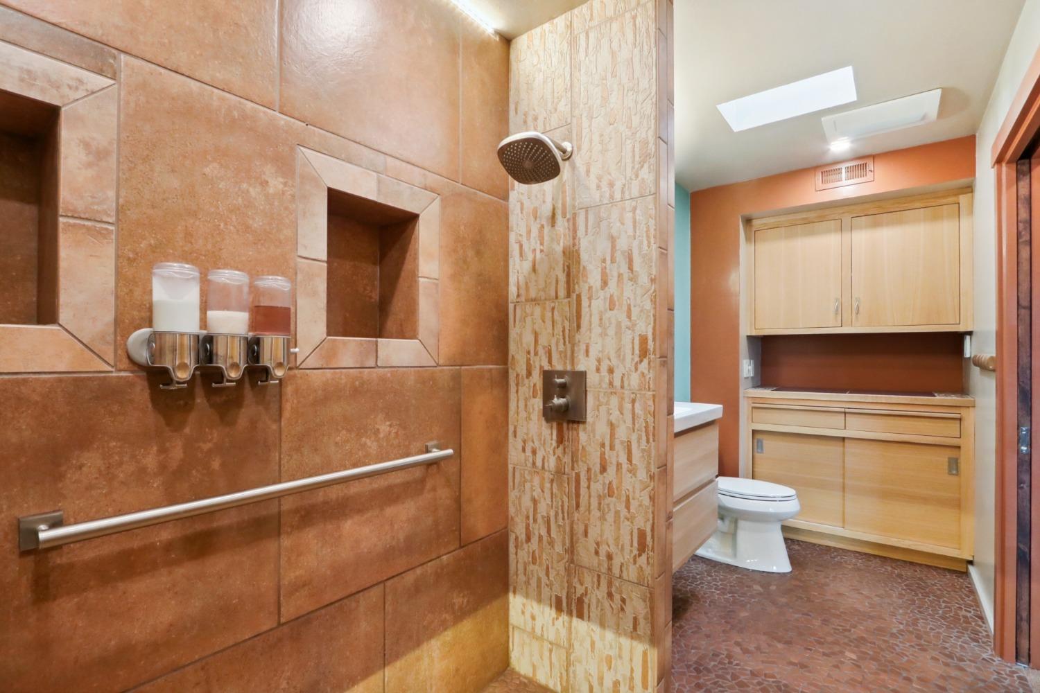 Detail Gallery Image 28 of 52 For 135 Luz Pl, Davis,  CA 95616 - 2 Beds | 2 Baths