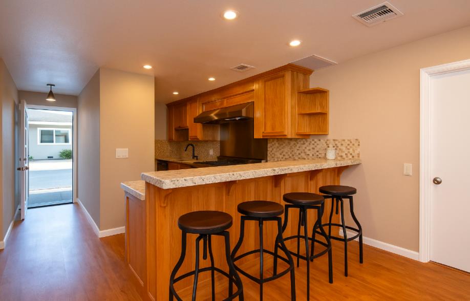 Detail Gallery Image 1 of 28 For 805 Tully Rd #30,  Modesto,  CA 95350 - 2 Beds | 2/1 Baths