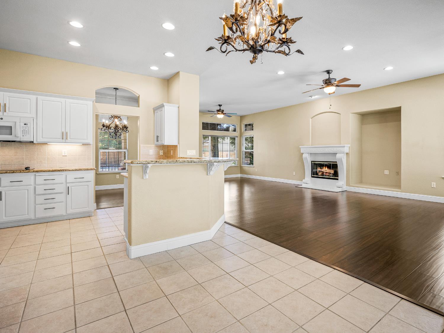 Detail Gallery Image 5 of 61 For 15325 Murieta South Pkwy, Rancho Murieta,  CA 95683 - 3 Beds | 2 Baths