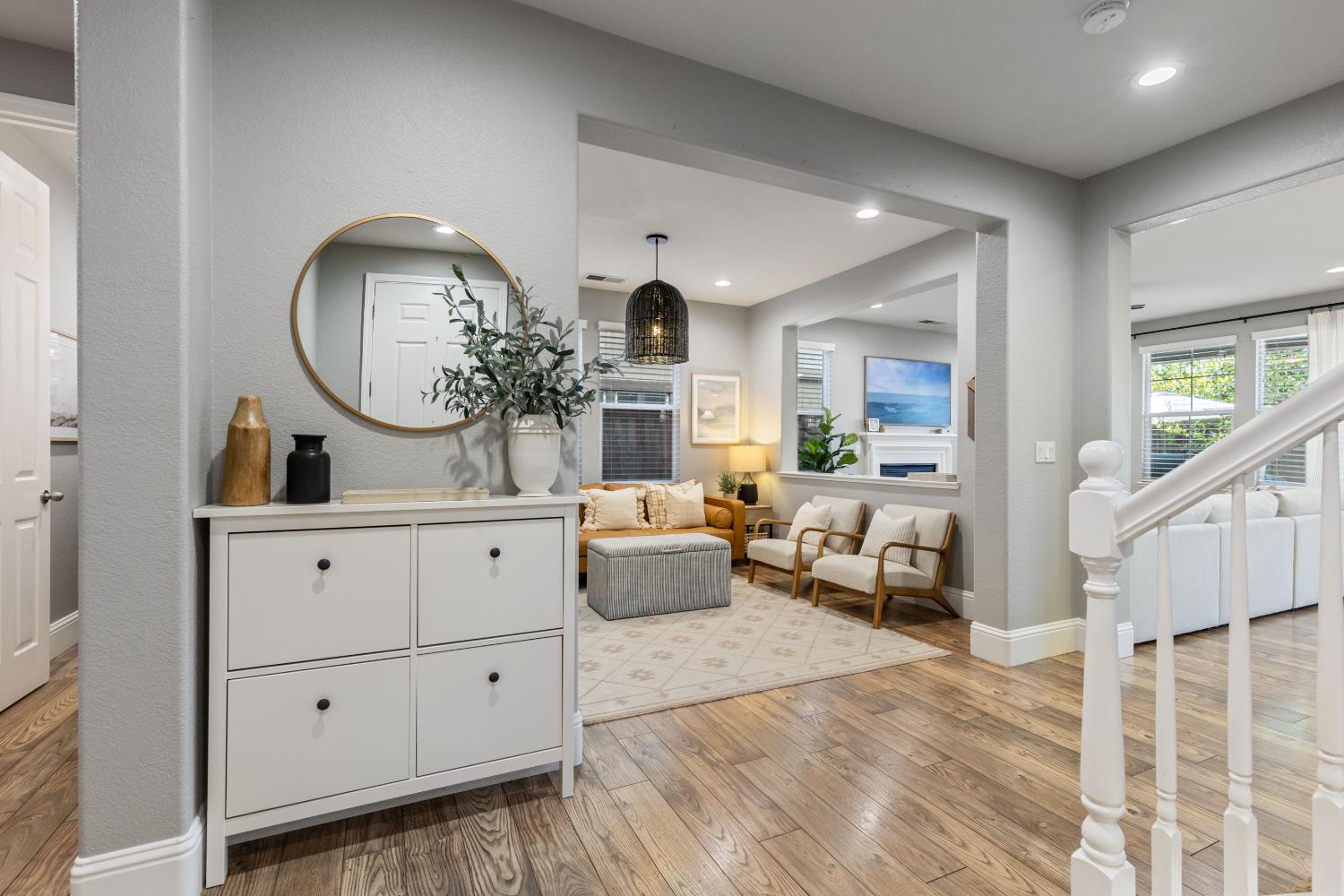 Detail Gallery Image 6 of 36 For 947 Campfire Cir, Rocklin,  CA 95765 - 3 Beds | 2/1 Baths