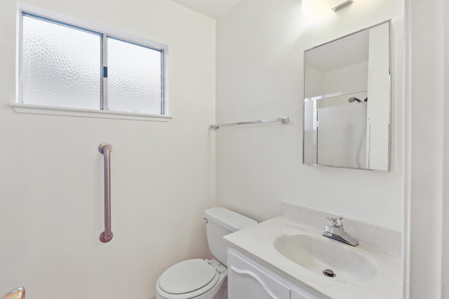 Detail Gallery Image 19 of 36 For 601 J St, Davis,  CA 95616 - 3 Beds | 2 Baths