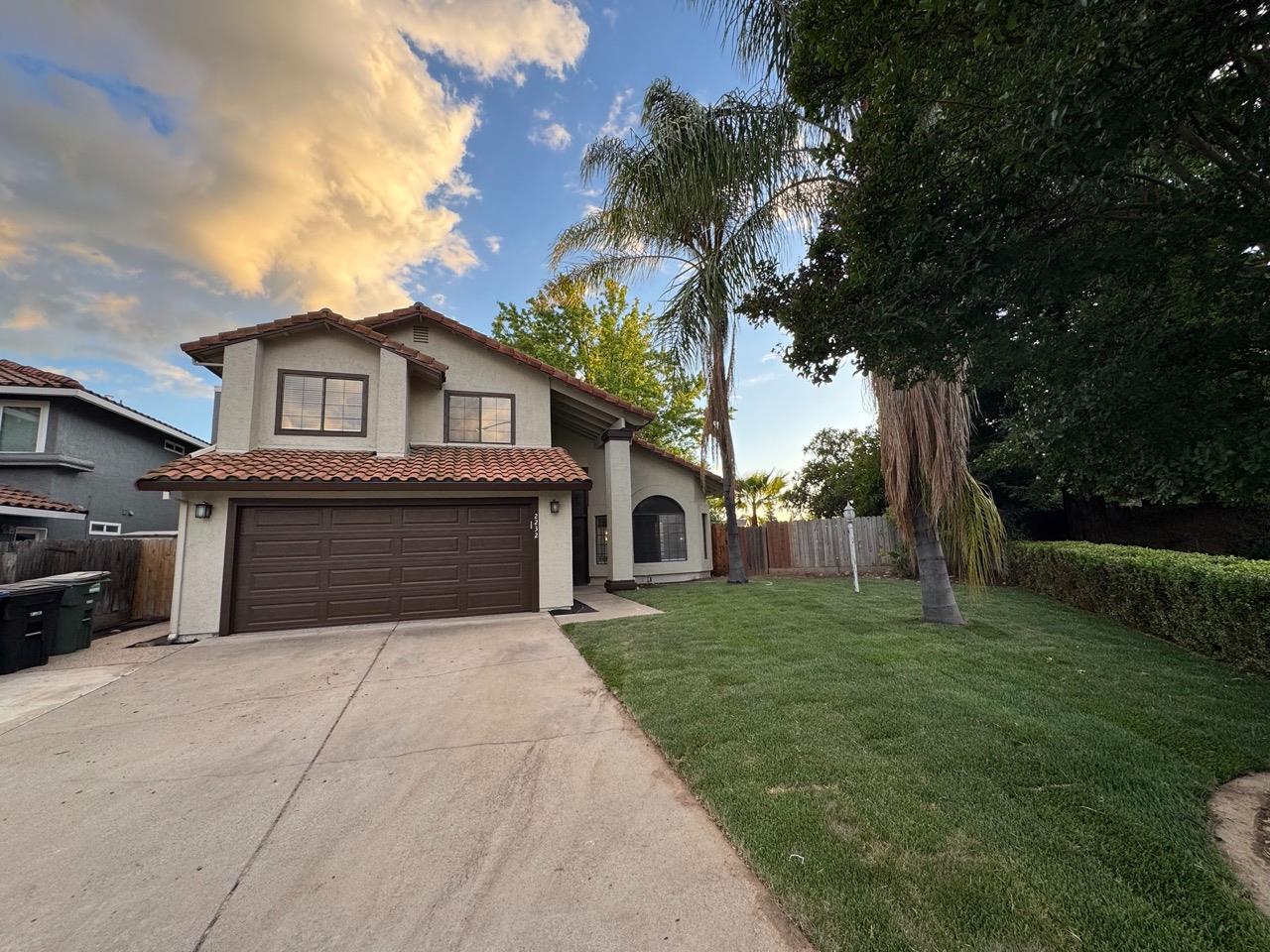 Detail Gallery Image 4 of 38 For 2232 Ne Manitoba Ct, Modesto,  CA 95356 - 3 Beds | 2/1 Baths