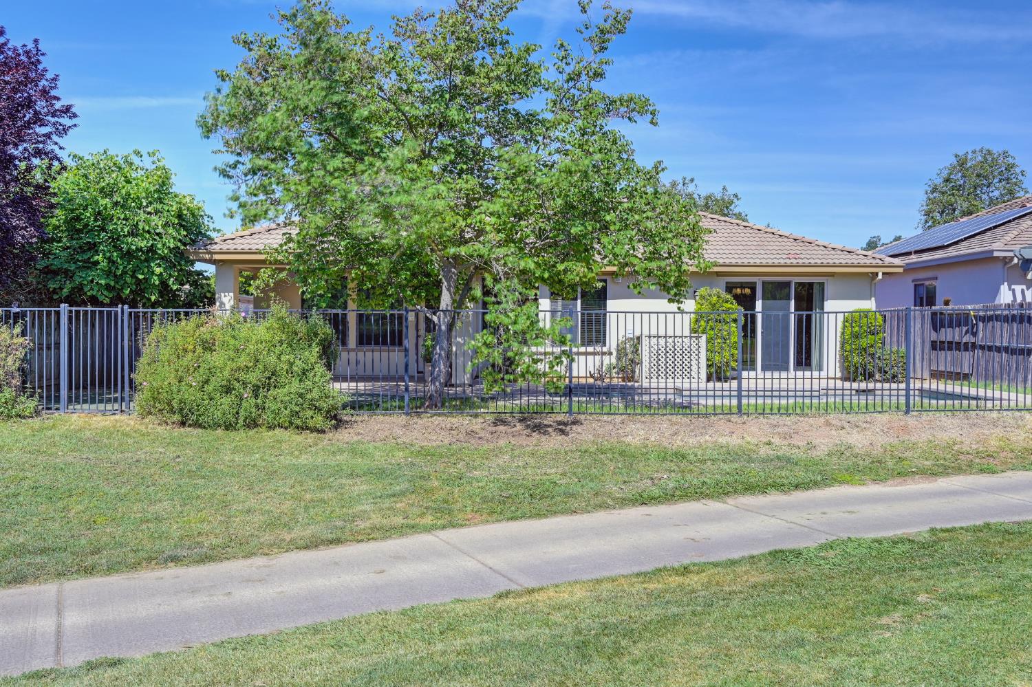 Detail Gallery Image 65 of 88 For 620 Castle Oaks Dr, Ione,  CA 95640 - 4 Beds | 2/1 Baths