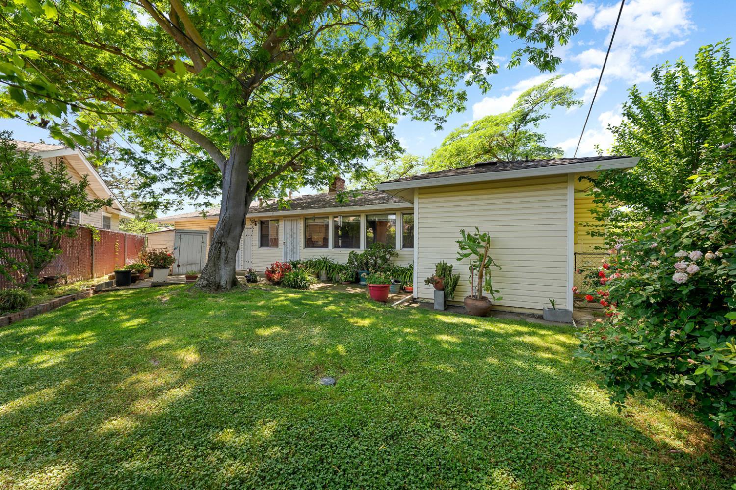 Detail Gallery Image 26 of 32 For 1812 Vesta Way, Sacramento,  CA 95864 - 3 Beds | 2 Baths