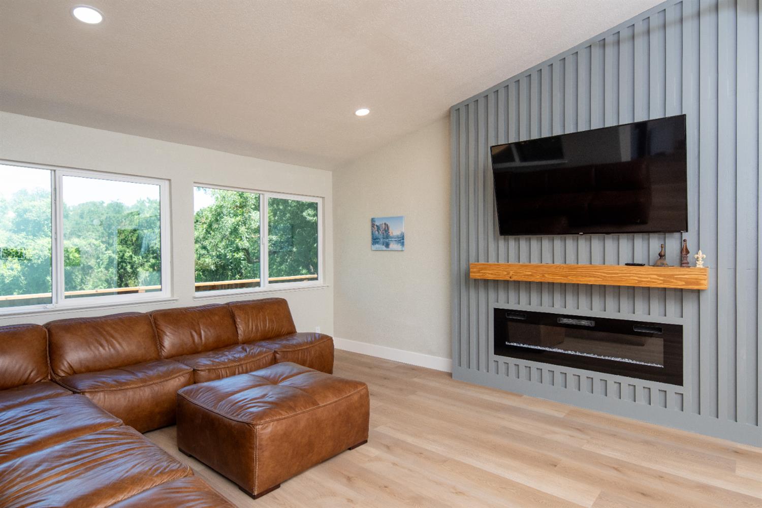 Detail Gallery Image 9 of 36 For 892 River Bluff Dr, Oakdale,  CA 95361 - 3 Beds | 2 Baths