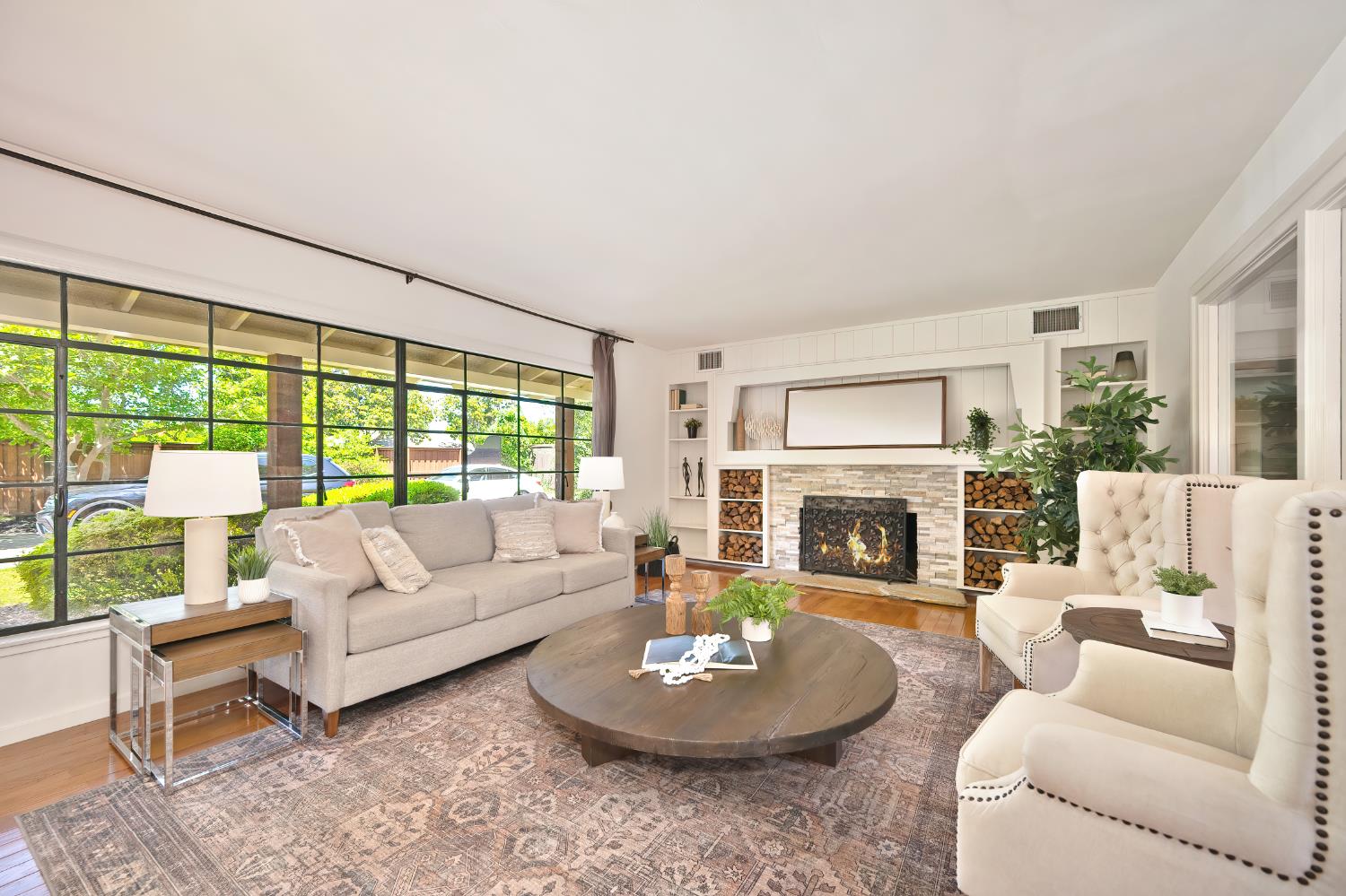 Detail Gallery Image 16 of 64 For 5428 Fair Oaks Blvd, Carmichael,  CA 95608 - 4 Beds | 2 Baths