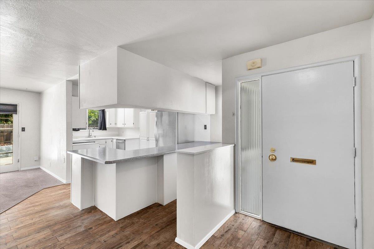Detail Gallery Image 7 of 47 For 1022 Calder Ct, Modesto,  CA 95350 - 3 Beds | 2 Baths
