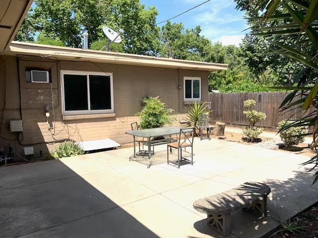 Detail Gallery Image 14 of 23 For 426 Flower St, Turlock,  CA 95380 - – Beds | – Baths