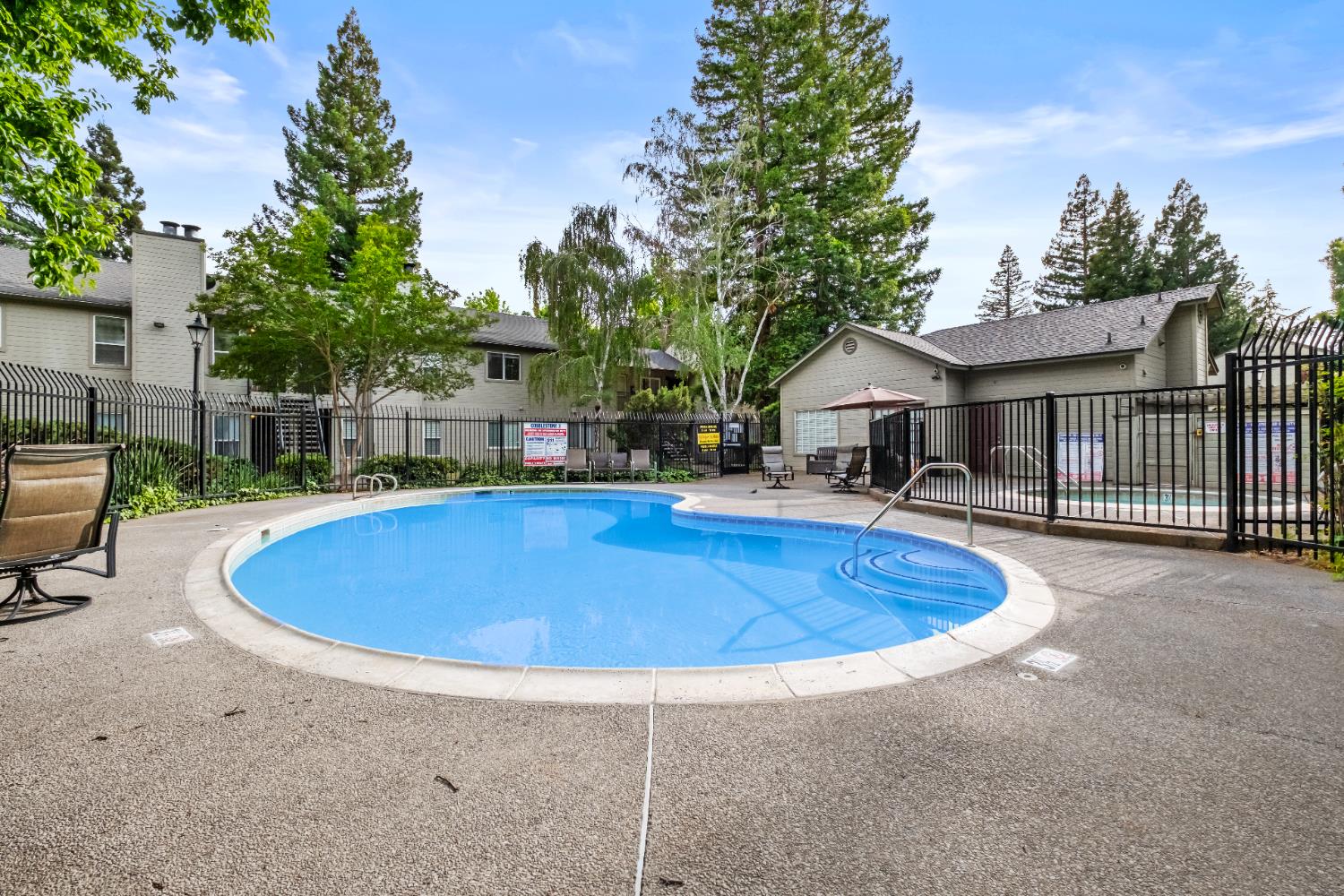 Detail Gallery Image 24 of 36 For 9145 Newhall Dr #57,  Sacramento,  CA 95826 - 2 Beds | 1/1 Baths
