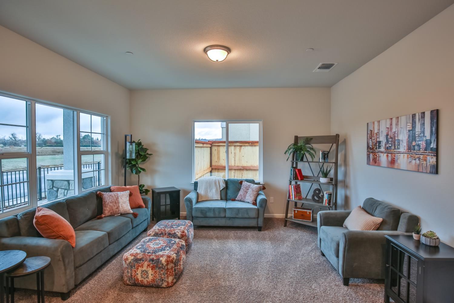 Detail Gallery Image 2 of 6 For 9105 Turnbull Ct, Elk Grove,  CA 95758 - 4 Beds | 2 Baths