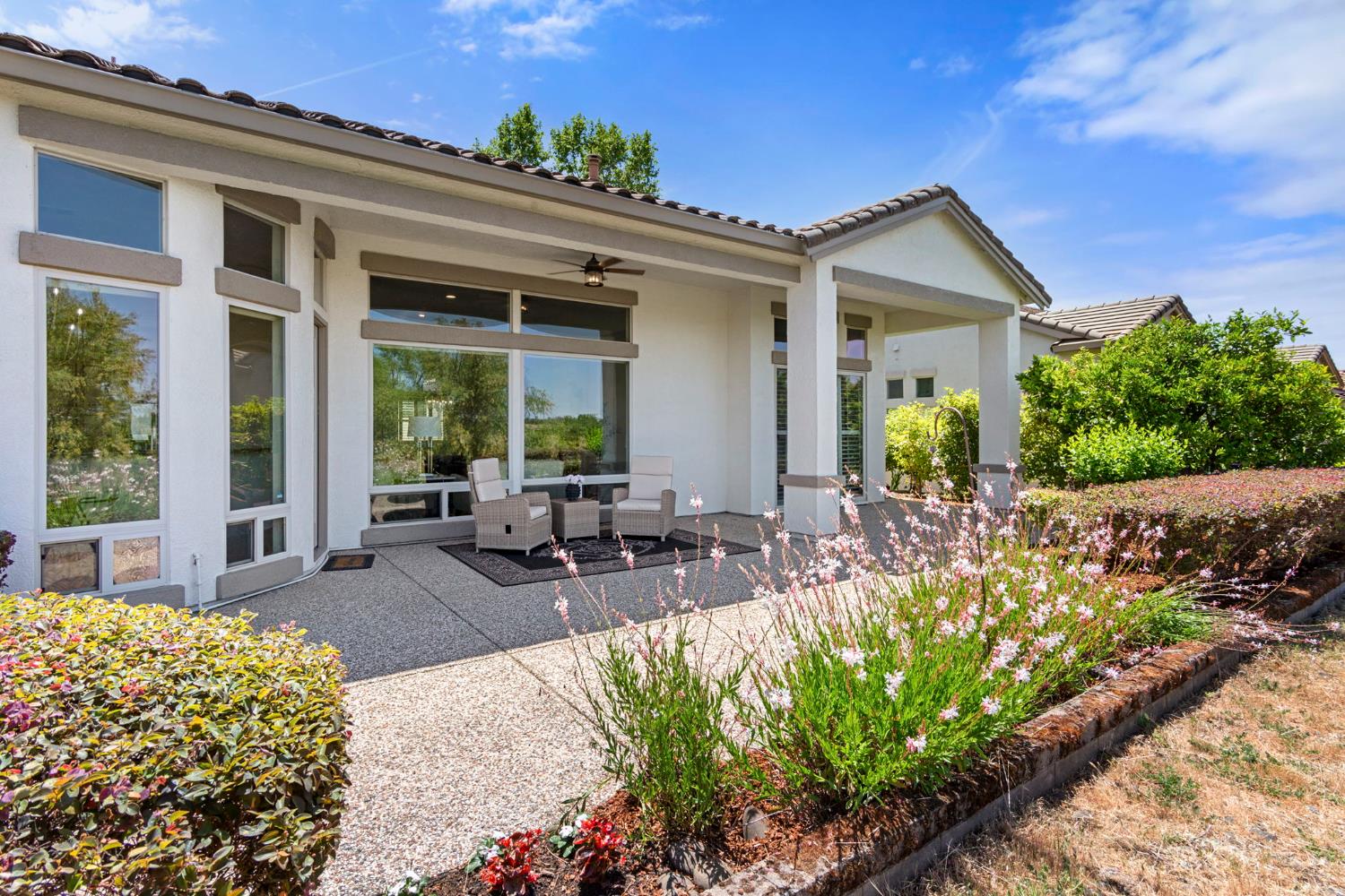 Detail Gallery Image 55 of 63 For 1584 Summerhill Ln, Lincoln,  CA 95648 - 2 Beds | 2/1 Baths