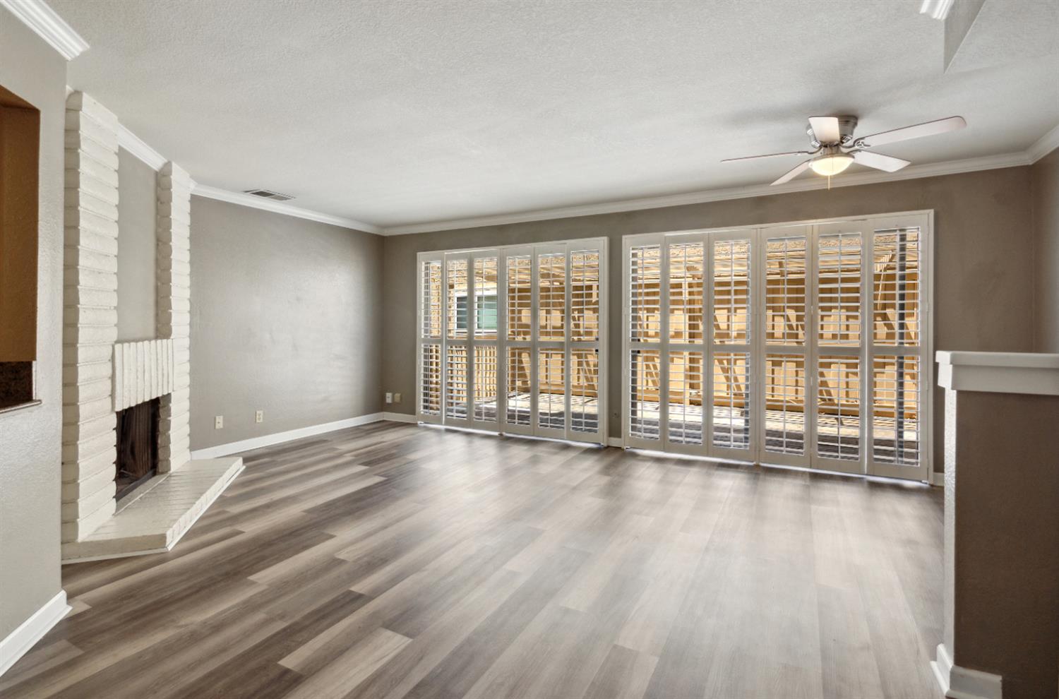 Detail Gallery Image 12 of 29 For 3028 Swallows Nest Dr, Sacramento,  CA 95833 - 2 Beds | 1/1 Baths