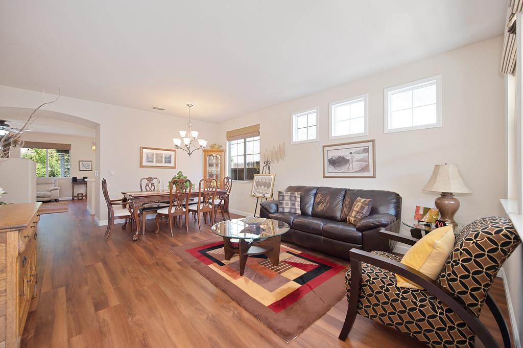 Detail Gallery Image 9 of 41 For 2874 Gray Fox Way, Lincoln,  CA 95648 - 3 Beds | 2 Baths