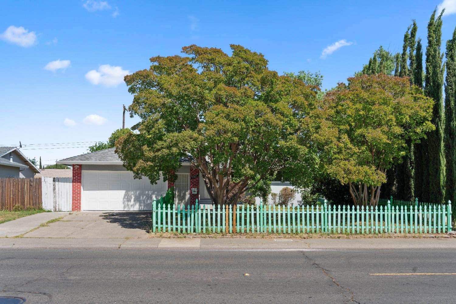 Detail Gallery Image 37 of 38 For 7477 21st St, Sacramento,  CA 95822 - 3 Beds | 2 Baths