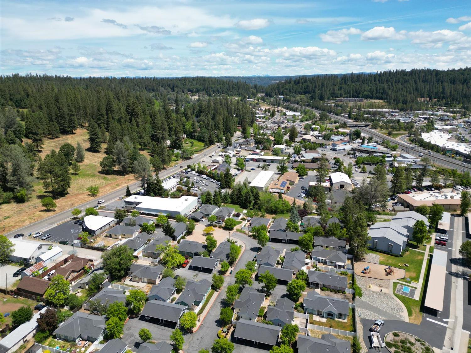 Detail Gallery Image 55 of 95 For 127 Highlands Ct, Grass Valley,  CA 95945 - 2 Beds | 2 Baths
