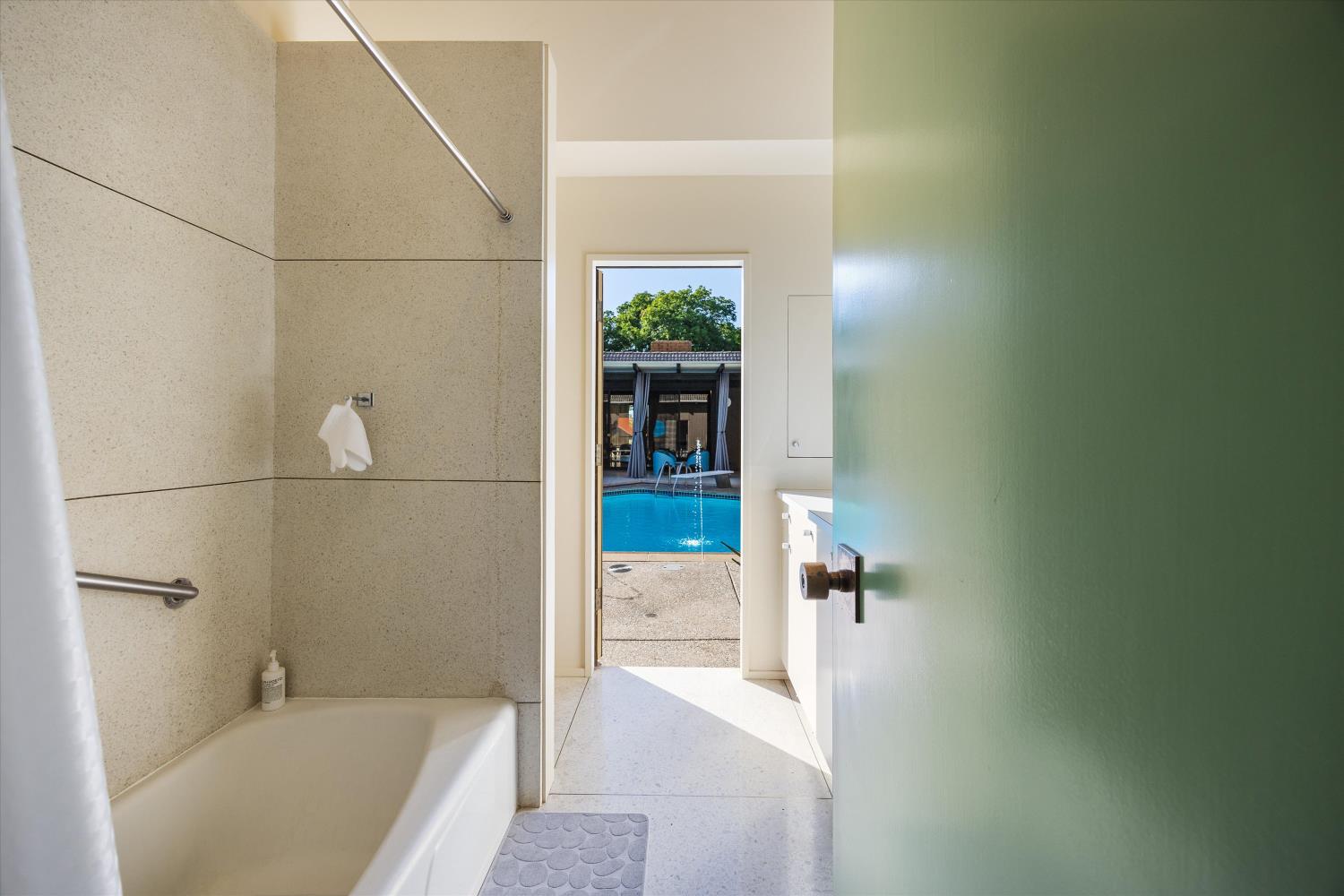 Detail Gallery Image 48 of 99 For 400 Roberts Rd, Colusa,  CA 95932 - 4 Beds | 3/1 Baths