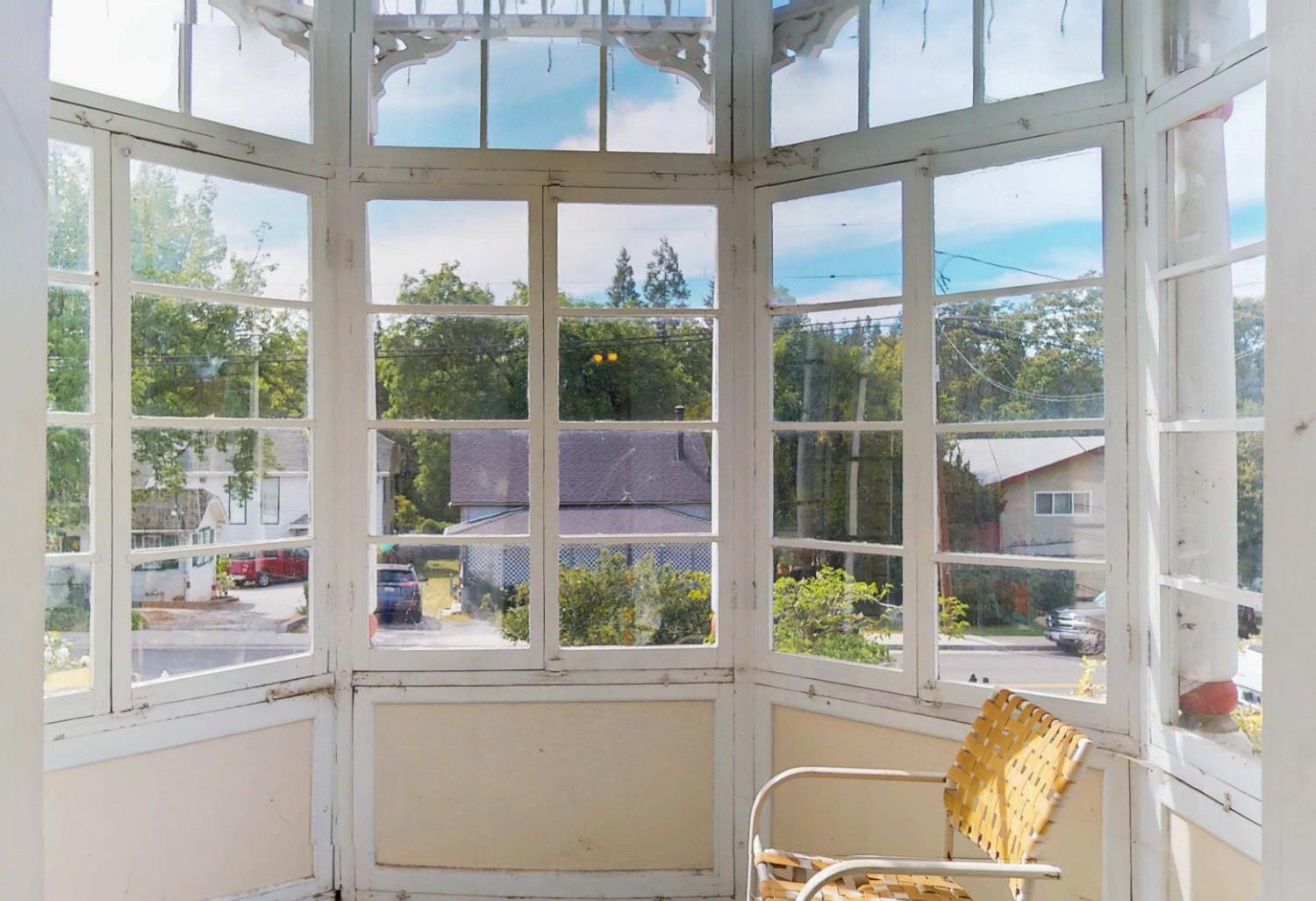 Detail Gallery Image 3 of 64 For 315 Pleasant St, Grass Valley,  CA 95945 - 3 Beds | 2/1 Baths