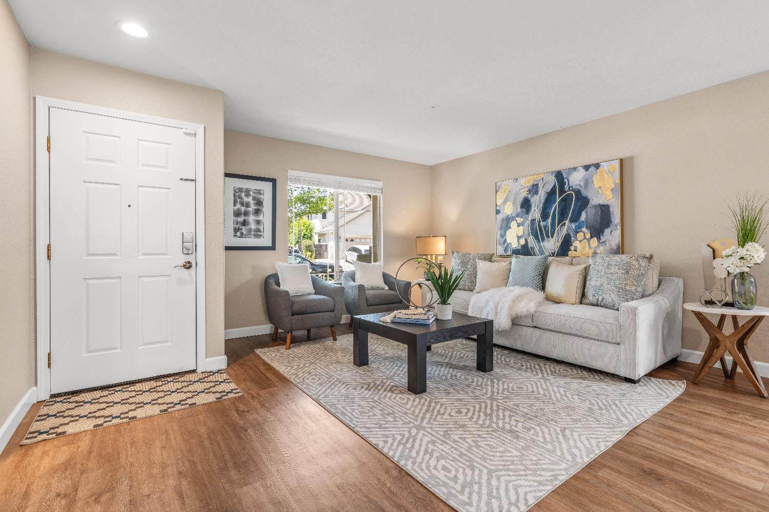 Detail Gallery Image 5 of 34 For 2149 Arnold Dr, Rocklin,  CA 95765 - 4 Beds | 2/1 Baths