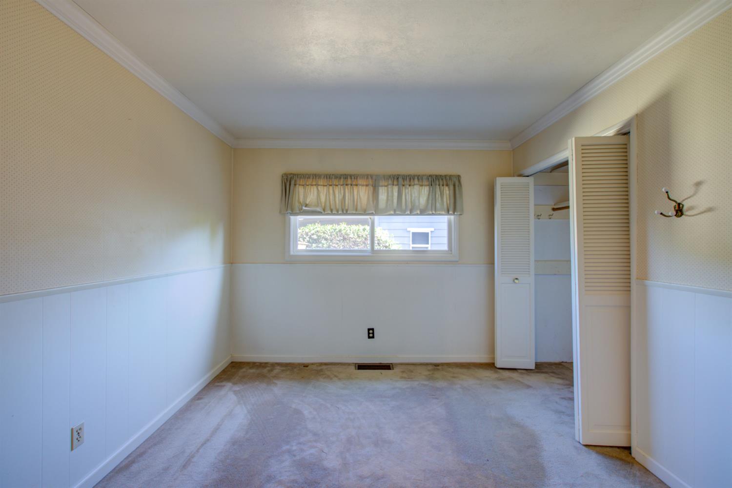Bedford Drive, Merced, California image 43