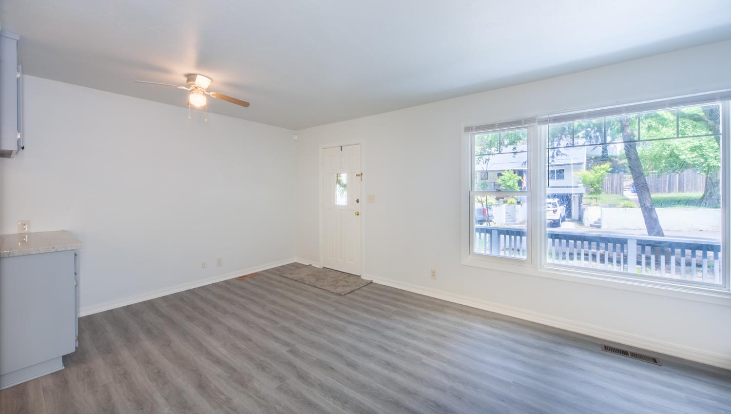 Detail Gallery Image 6 of 26 For 3094 Wiltse Rd, Placerville,  CA 95667 - 3 Beds | 1 Baths